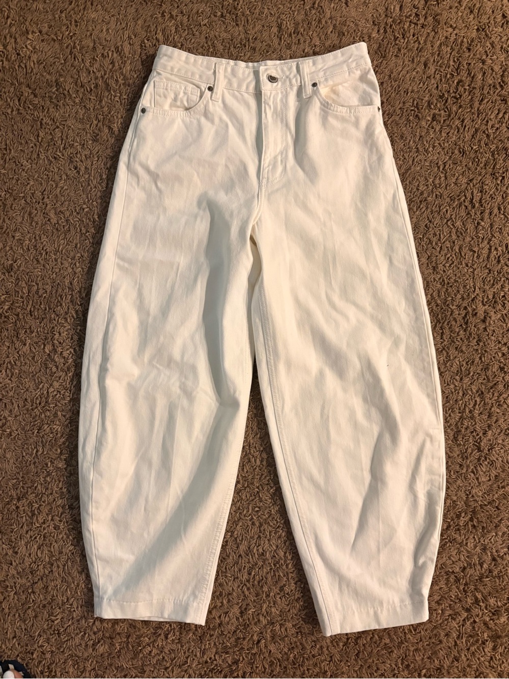 Zara White Ballon tapered leg 100% cotton jeans size 4 - Picture 5 of 9